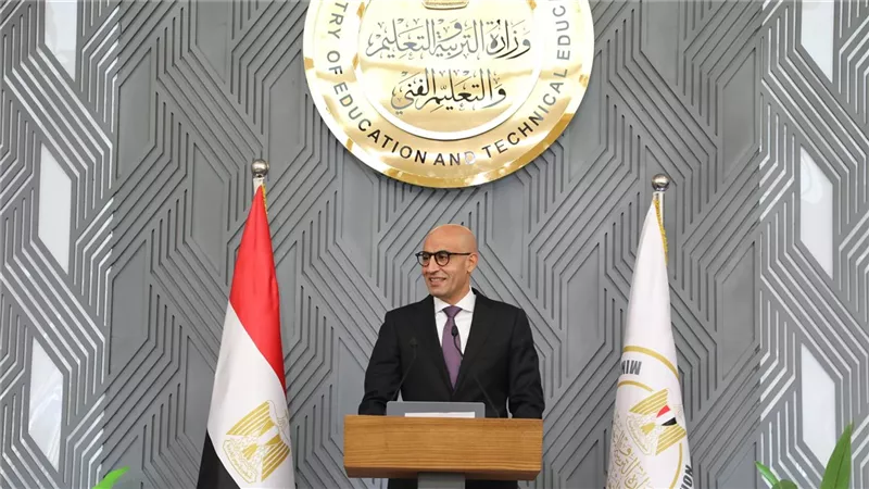 بعد قليل.. وزير التربية والتعليم يعتمد نتيجة الثانوية العامة 2025 رسميًا 