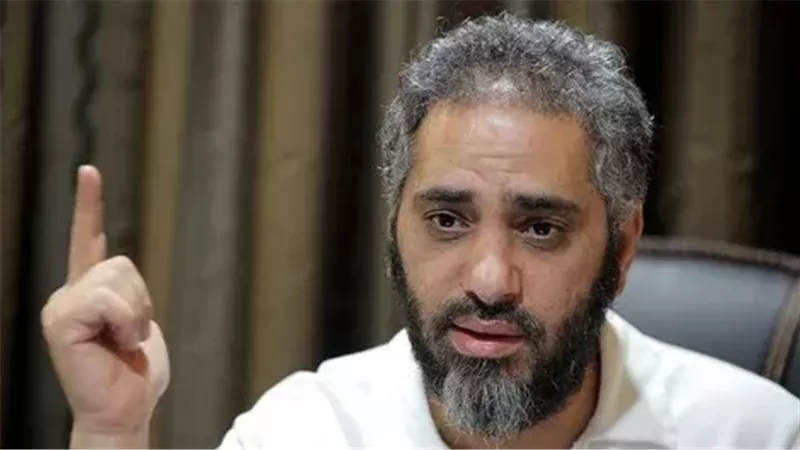 بعد أزماته السياسية .. فضل شاكر يقرر تسليم نفسه للقضاء والتوقف عن إصدار أغانيه