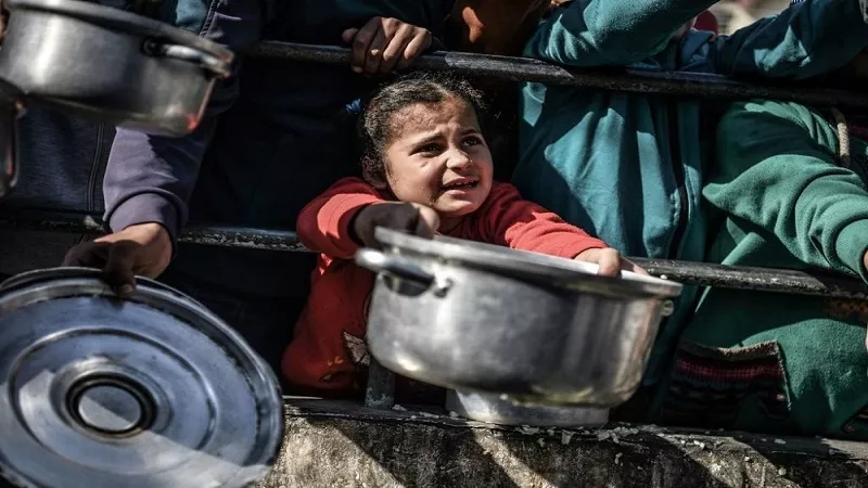 «مجاعة متفاقمة».. «أونروا»: وضع الأطفال بغزة كارثي | فيديو