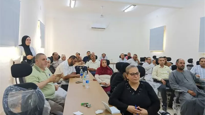 زراعة بني سويف تطلق ورش عمل لمواجهة التغيرات المناخية وتحسين إنتاج القطن