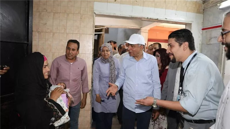 محافظ المنيا يتفقد أعمال توسعة مستشفى أبوقرقاص الجديد