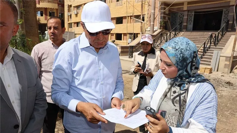 محافظ المنيا: خطة شاملة للتحول الرقمي وتحسين مستوى الخدمات المقدمة للمواطنين