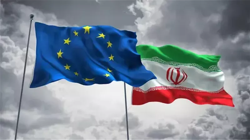 خبير دولي: الاتفاق النووي الإيراني قد يساهم في استقرار أسعار النفط العالمية