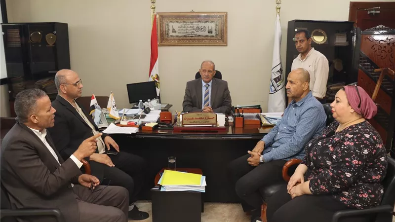 اجتماعات ببنى سويف مكثفة لمناقشة الملفات المتعلقة بالعاملين في الديوان العام