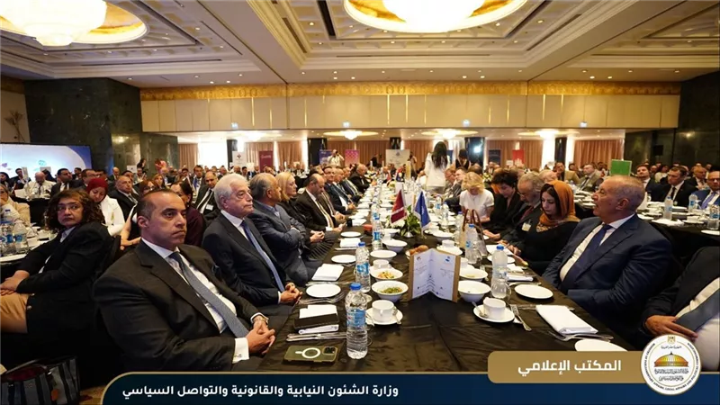 وزير الشئون النيابية يشارك فى مؤتمر مجلس الأعمال المصرى - الكندي 