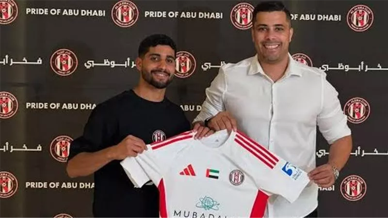 المريخ البورسعيدي: لا أزمة مع بيراميدز في نسبة إعادة بيع ابراهيم عادل