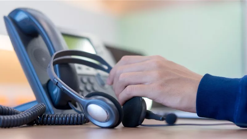 عنصرين إجراميين ينتحلان صفة موظفي البنوك بالمنيا.. ماالعقوبة المنتظرة بحقهما؟