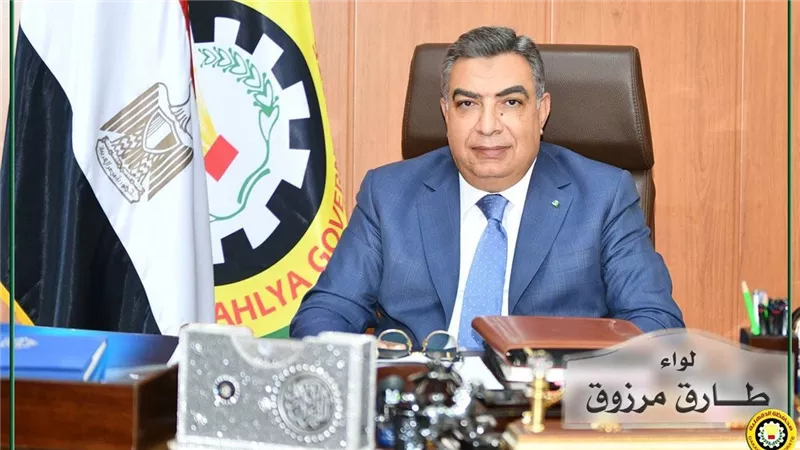 محافظ الدقهلية يهنئ أوائل الثانوية العامة ويتمنى لهم مستقبلًا مشرقًا