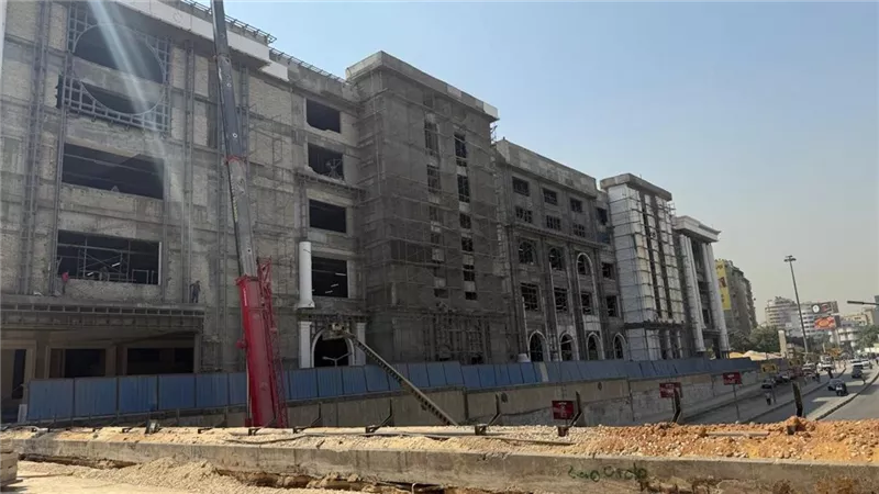 يسع 735 سيارة.. أعمال تشطيب جراج وموقف رمسيس الجديد