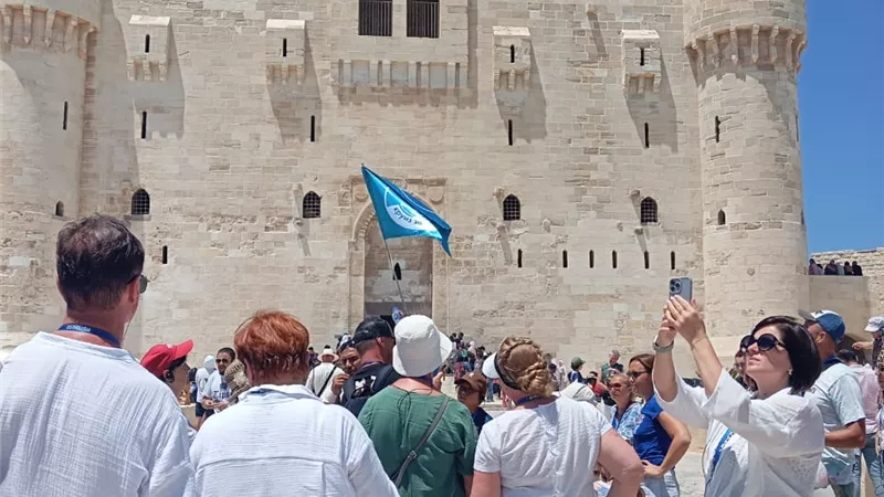 إقبال كبير على المناطق الأثرية والمتاحف بالإسكندرية مع فتحها مجانا