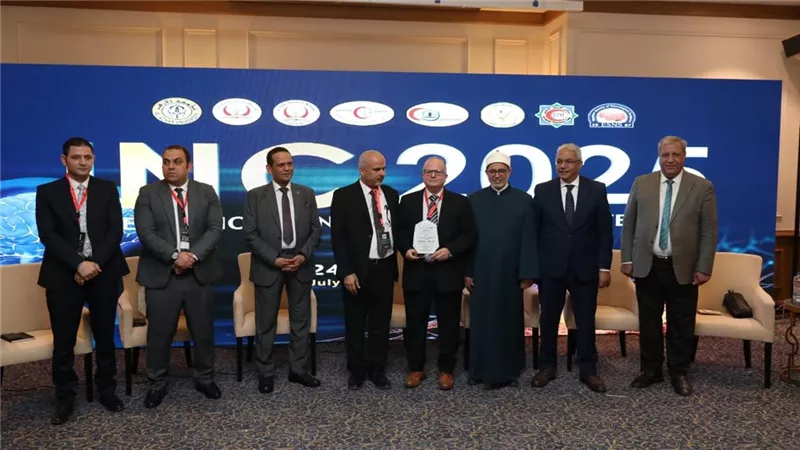 رئيس جامعة الأزهر يفتتح مؤتمر 