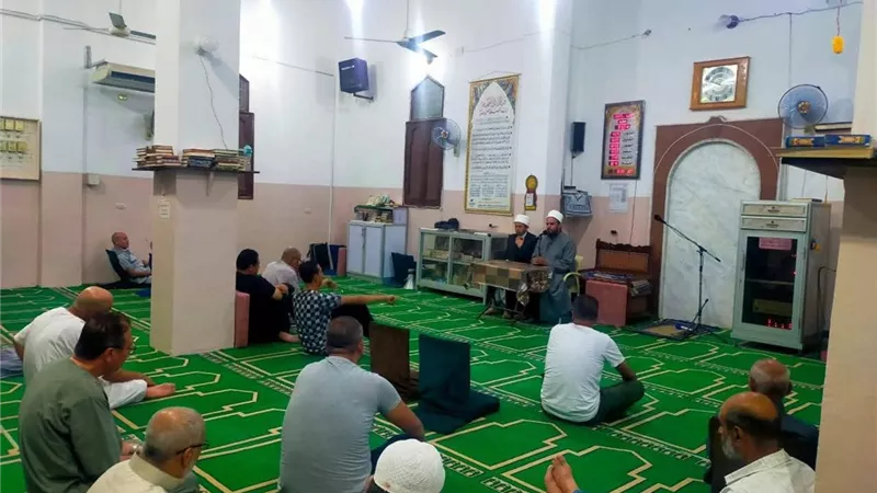 «في رحاب الذكر والعلم».. مجالس الذاكرين تواصل رسالتها بمساجد السويس 