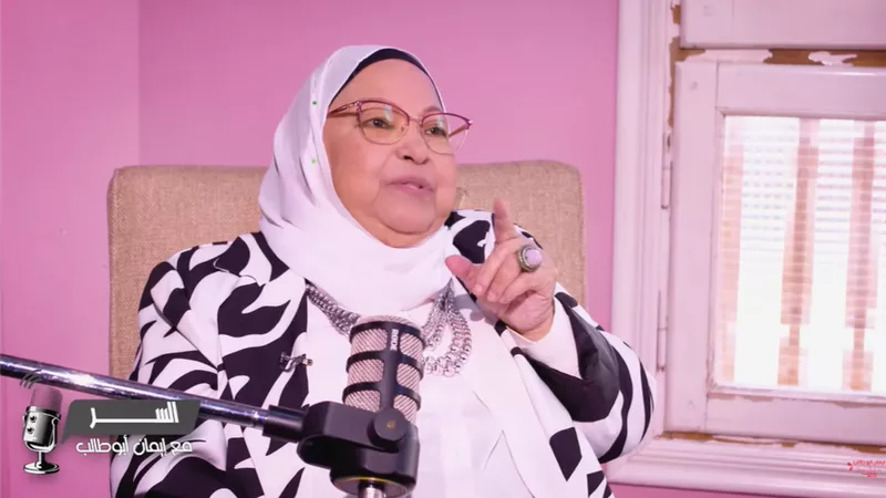 سعاد صالح تتحدى«الأوقاف»: الحشيش حلال ولا يوجد نص يحرمه|فيديو 