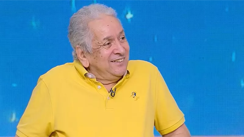 المخرج عمر عبد العزيز: تزوجتُ وطلقتُ وعشتُ 20 سنةً عزوبية|فيديو 