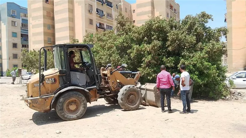 حملة موسعة لرفع كفاءة المرافق العامة بالمدن السكنية بحي الأربعين بالسويس 