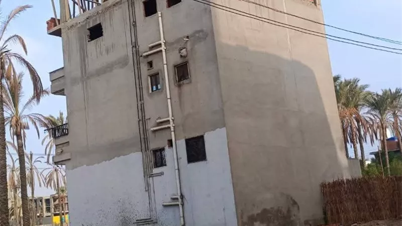 محافظة دمياط: إزالة حالة بناء مخالفة بقرية الرياض في كفر البطيخ