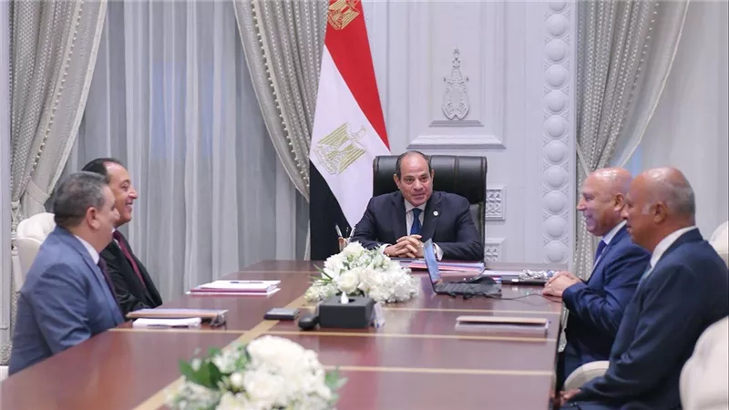 6 رسائل من الرئيس السيسي إلى الحكومة خلال اجتماع مشروعات النقل