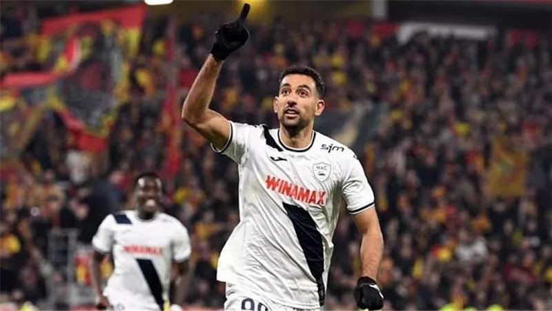 هل ينضم إلى الأهلي؟ .. لوهافر يعلن رحيل كوكا عن الدوري الفرنسي