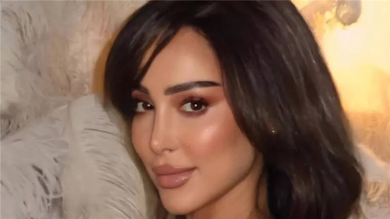 بسمة بوسيل: أغنية مشاعر كانت ليا قبل شيرين عبد الوهاب