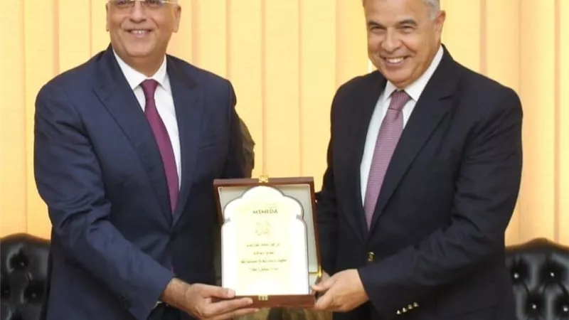 رحمي: خدمات الجهاز المالية و غير المالية متاحة لأبناء الإسكندرية