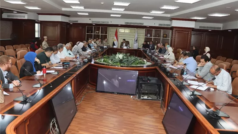 اجتماعات مكثفة ببني سويف لمتابعة مشروعات المرحلة 1 من حياة كريمة