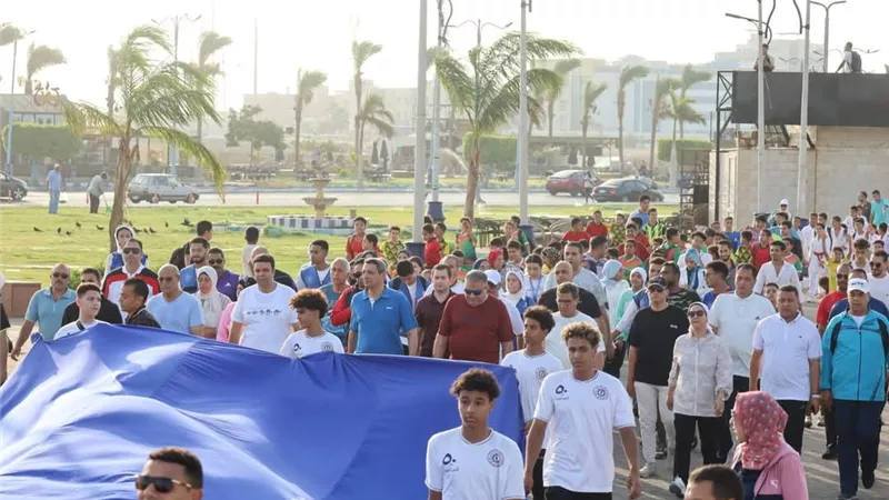 محافظ السويس يشارك في احتفال يوم الرياضة المصري بممشى أهل السويس