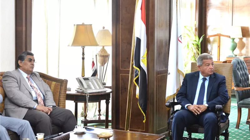 قبل إنطلاق بطولة الدورى .. خالد عبد العزيز يلتقي لجنة «الإعلام الرياضي» 