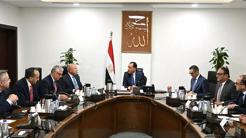 أيمن العشري: نخفض أسعار الحديد لأقل هامش ربح.. والغرف تتحرك  لخدمة المواطن