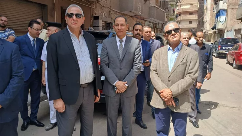 محافظ الغربية: إزالة منزل طنطا المنهار بعد إنقاذ شاب وانتشال جثمان والدته