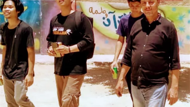 الأزهر ينثر قيم الوفاء والتقدير: إندونيسيون يحتفون بمعلمهم في طهطا