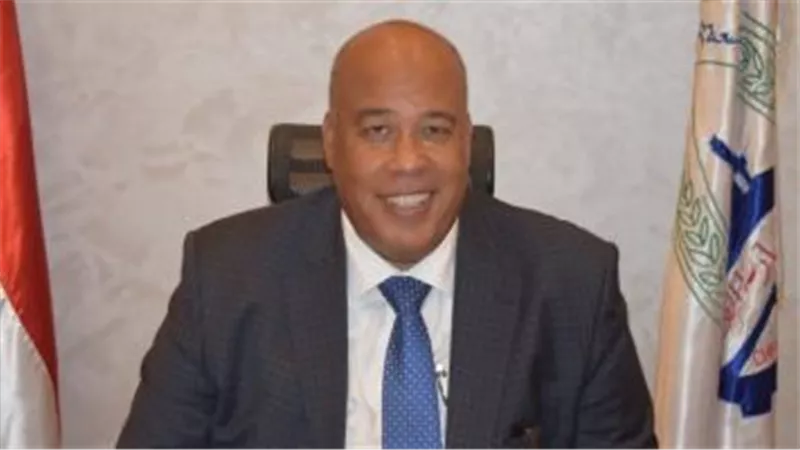 العشري يشيد بارتفاع الصادرات الصناعية ويؤكد أهمية دعم المصنعين وتوسيع الأسواق 