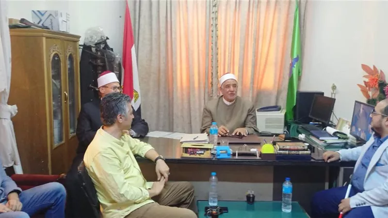 مدير أوقاف الفيوم يلتقي وفد 