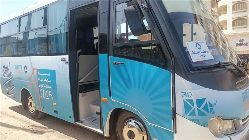 «أتوبيس المواهب» يتجول في دمياط لتعزيز فرص الشباب في التعبير عن مواهبهم