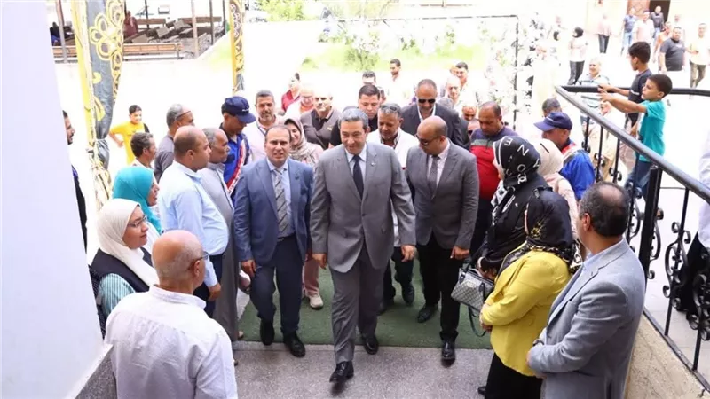 محافظ دمياط يُعيد الحياة لقسم العمليات والعناية المتوسطة بمستشفى ميت أبو غالب 