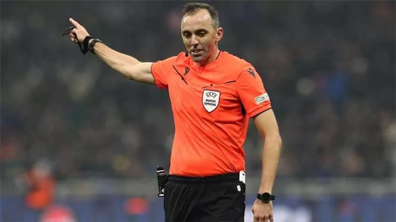 البرتغالي جواو بينيرو حكما لقمة السوبر الأوروبي بين باريس وتوتنهام