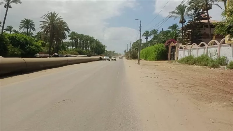 محافظة دمياط تكشف حقيقة غلق طريق رأس البر الغربي أمام السيارات