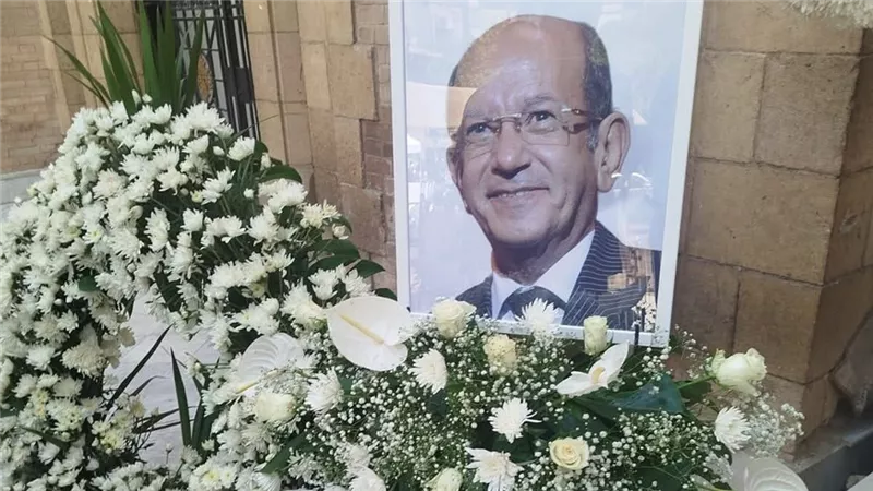 «إكسترا نيوز» : مشهد وداع الفنان لطفي لبيب مؤثر|فيديو 