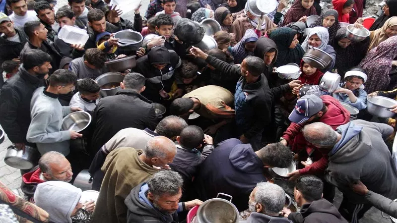 الحكومة الإسرائيلية: صدقنا على استئناف آلية دخول البضائع تدريجيا إلى غزة 