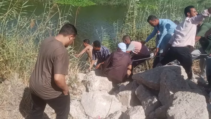 انقلاب سيارة ملاكي بالترعة السوهاجية في طهطا يسفر عن حالتي وفاة وإصابتين