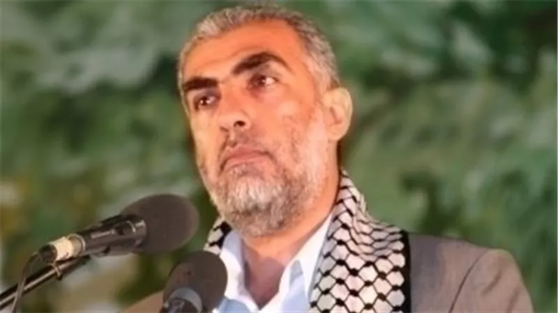 محلل سياسي: كمال الخطيب يهاجم السادات ومصر من إسرائيل بعد مظاهرة تل أبيب