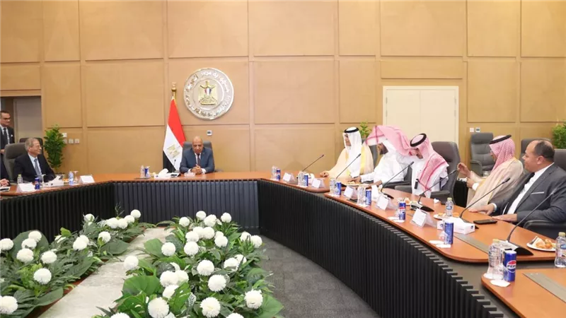 وزير الكهرباء يشهد توقيع مذكرة تفاهم لتطوير وتحديث مركز أبحاث الجهد الفائق  