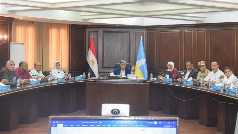 محافظ الإسكندرية يتابع الاستعدادات والتجهيزات النهائية لانتخابات مجلس الشيوخ 