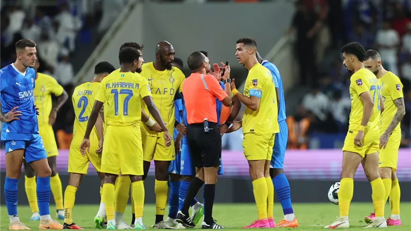بين العداء والولاء.. الهلال والنصر قصة ديربي لا تنتهي