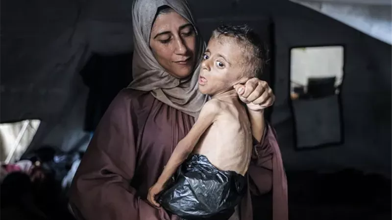 «ذا جارديان»: إسرائيل حسبت الطعام بالسعرات الحرارية وحرمت غزة من الحياة