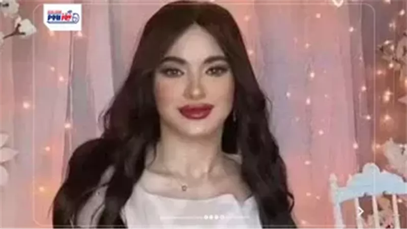 داخل قفص واحد.. بدء جلسة البلوجرات سوزي وأوتاكا وليندا   