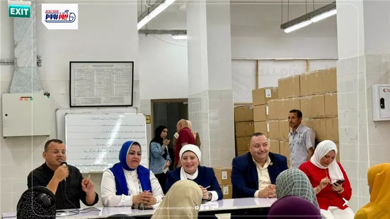 مياه الفيوم ومصنع الغزل ينفذان ندوة توعوية للسيدات حول ترشيد الاستهلاك