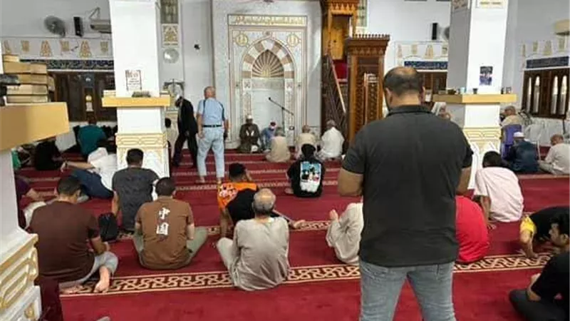 مديرية أوقاف السويس تعقد مجالس الإفتاء لنشر الفكر الوسطي وتصحيح المفاهيم