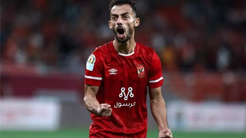 إعلامي: أحمد عبد القادر لا يفكر في شكوى الأهلي مطلقًا