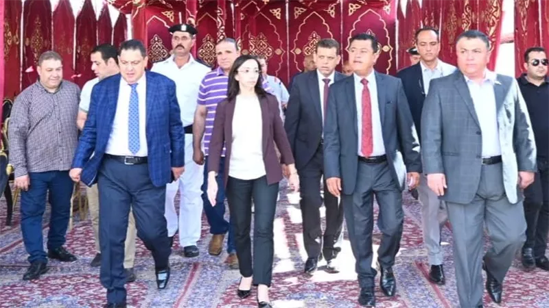 وسط استعدادات مكثفة.. محافظ البحيرة تتفقد عددًا من لجان انتخابات مجلس الشيوخ