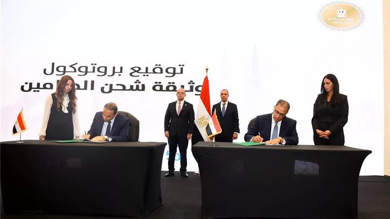 بروتوكول تعاون لتعزيز شبكات الحماية الاجتماعية للمصريين بالخارج وأسرهم